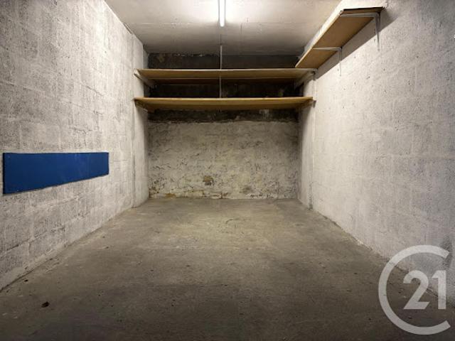 Garage vente à Paris, Île-de-France