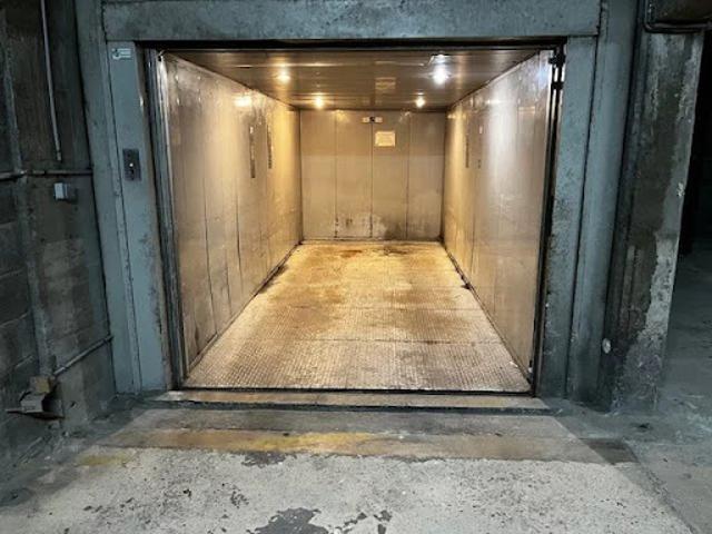 Garage vente à Paris 15e Arrondissement, Paris