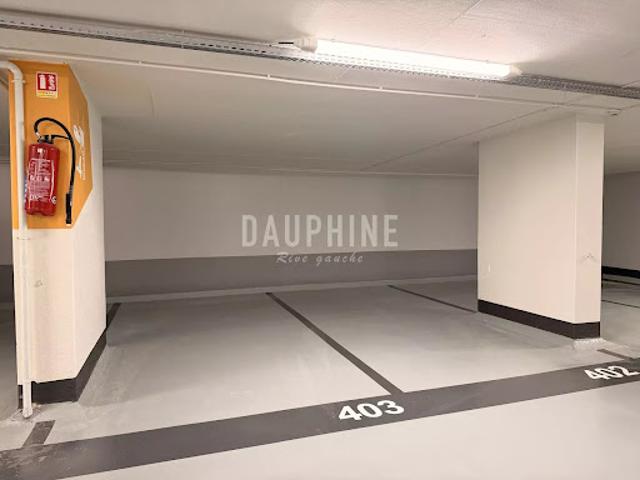 Garage vente à Paris, Île-de-France