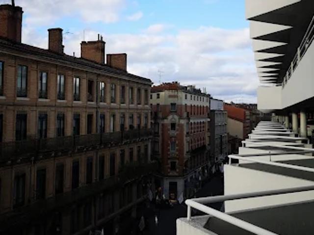 Garage vente à Saint-Georges, Toulouse