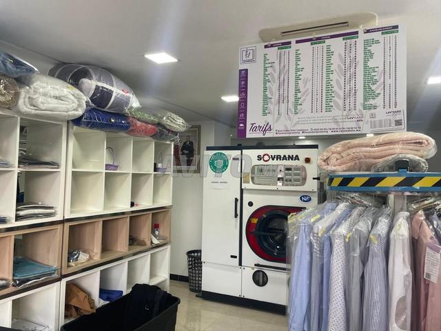 Local commercial vente à Anfa, Gharb-Chrarda-Beni Hssen