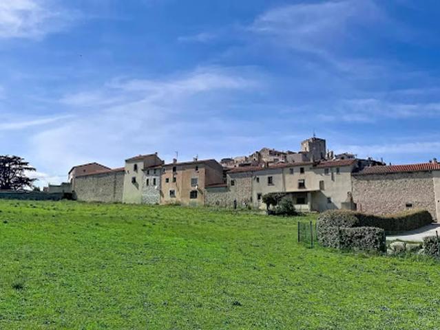 Maison vente à Montalba-le-Château, Pyrénées-Orientales