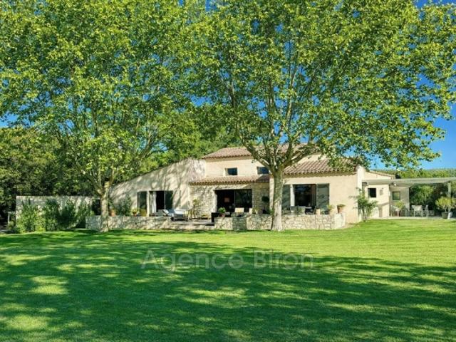 Maison vente à Aix-en-Provence, Aix-en-provence