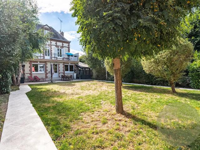 Maison vente à Nogent-le-Roi