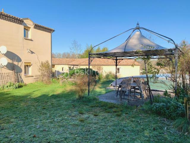 Maison vente à France métropolitaine, Couze-et-saint-front