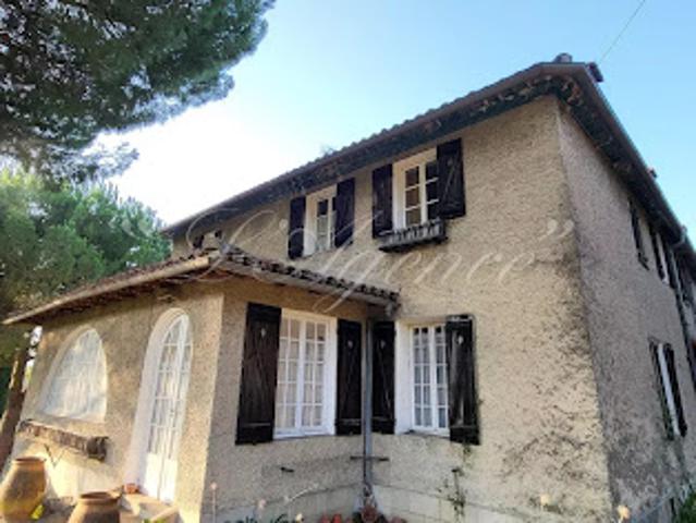 Maison vente à Nice, Contes