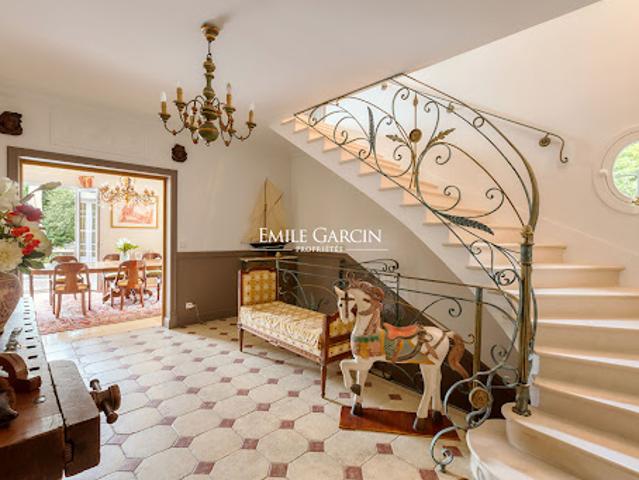 Maison vente à Saint-Germain-en-Laye, Saint-nom-la-bretèche