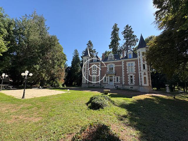 Maison vente à Blois, Cheverny