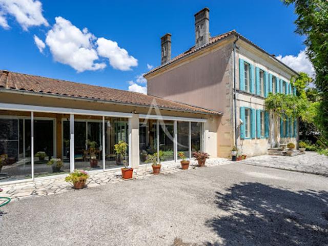 Maison vente à Saint-Jean-d'Angély, Aumagne