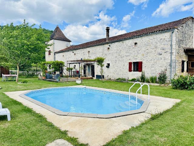 Maison vente à Figeac, Larnagol