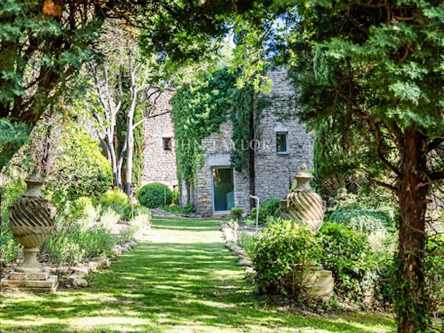 Maison vente à Apt, Ménerbes