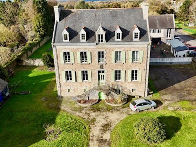 Maison vente à Guingamp, Bretagne