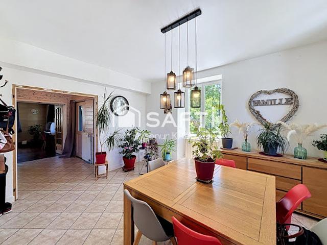 Maison vente à Saint-Claude, Chassal