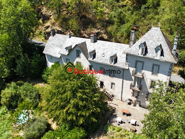 Maison vente à Saint-Cirgues-de-Jordanne, Cantal