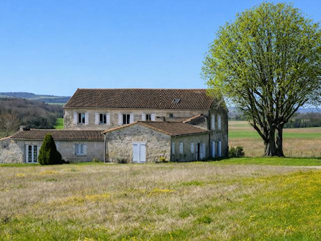Maison vente à Cognac, Etriac