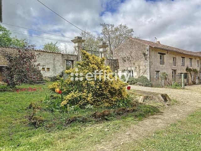 Maison vente à Poitiers, Latillé