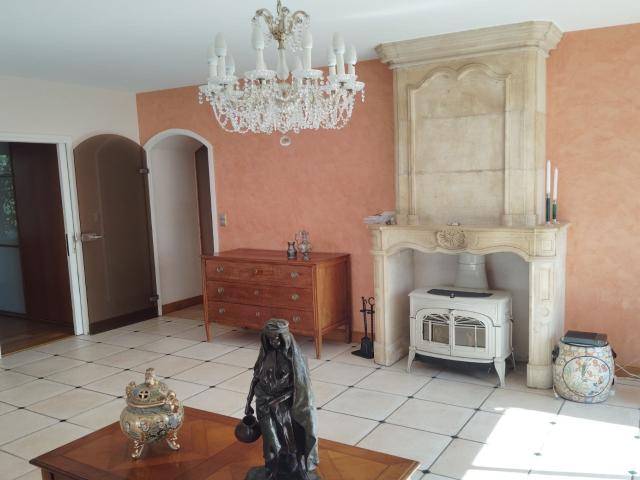 Maison vente à Thiers, Augerolles