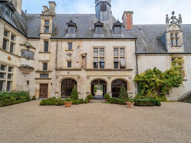 Maison vente à Bourges, Plou