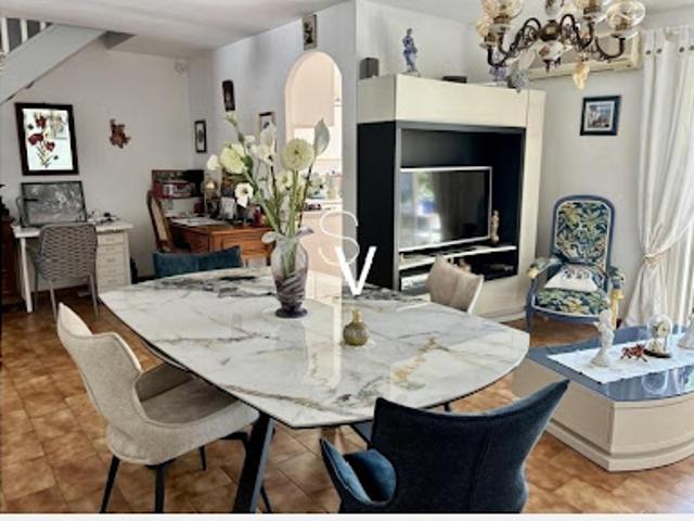 Maison vente à Arrondissement de Toulon, Six-fours-les-plages