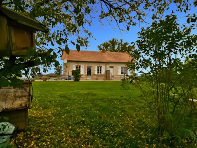 Maison vente à Montluçon, Vallon-en-sully