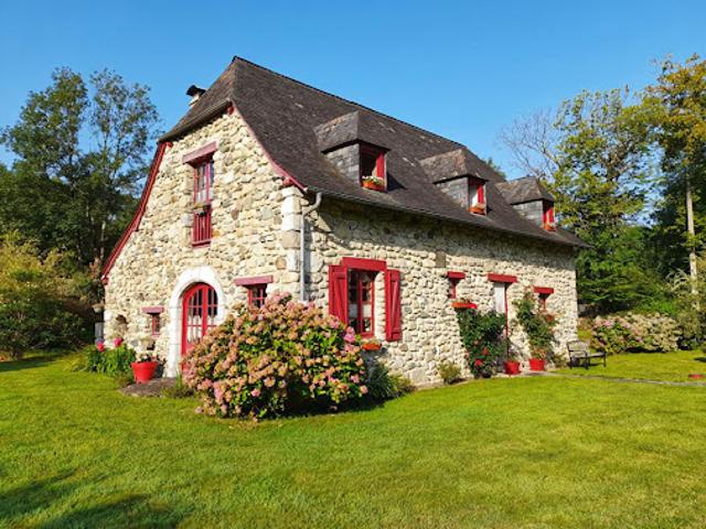 Maison vente à Oloron-Sainte-Marie, Buzy