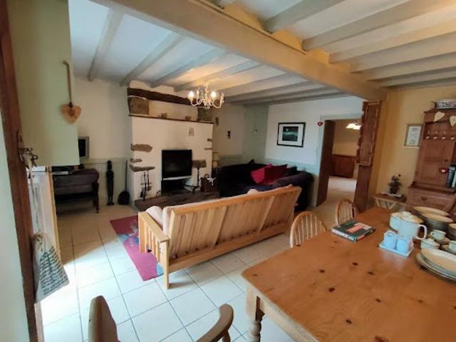 Maison vente à Confolens, Pressignac