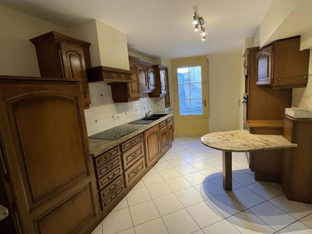 Maison vente à Saumur, Le Puy-notre-dame