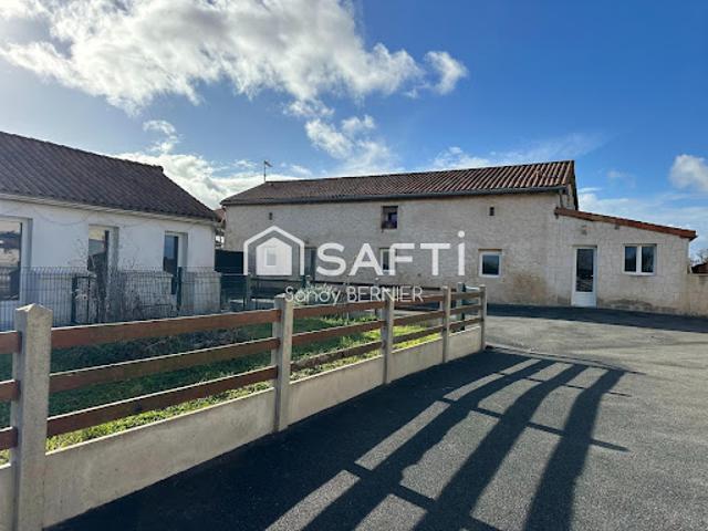 Maison vente à La Chagnaie, La Puye