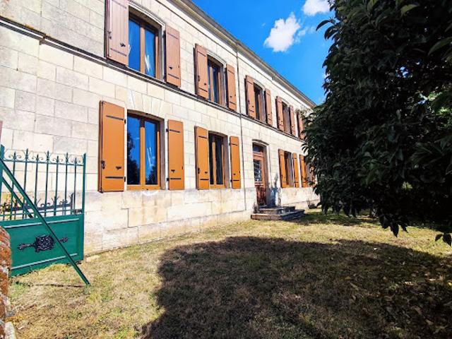 Villa vente à Nieul-le-virouil