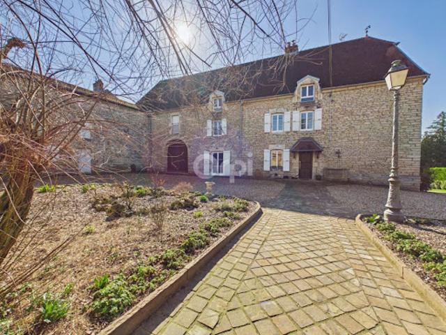 Maison vente à Vesoul, Auvet-et-la-chapelotte