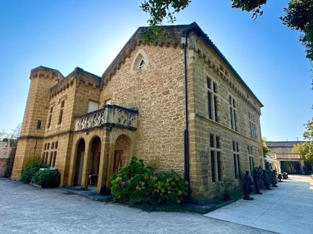 Château vente à Avignon, Sorgues
