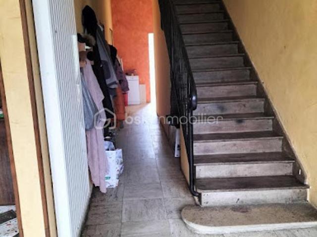Maison vente à Les Jacins, Pourrain