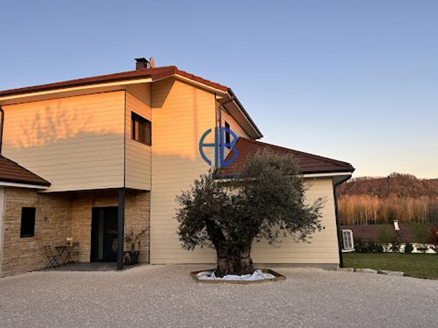 Maison vente à Chambéry, Saint-genix-sur-guiers