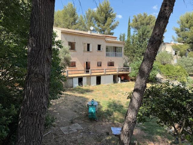 Maison vente à Marseille, Aubagne