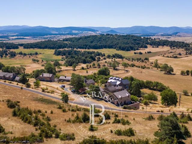 Maison vente à Millau, Veyreau