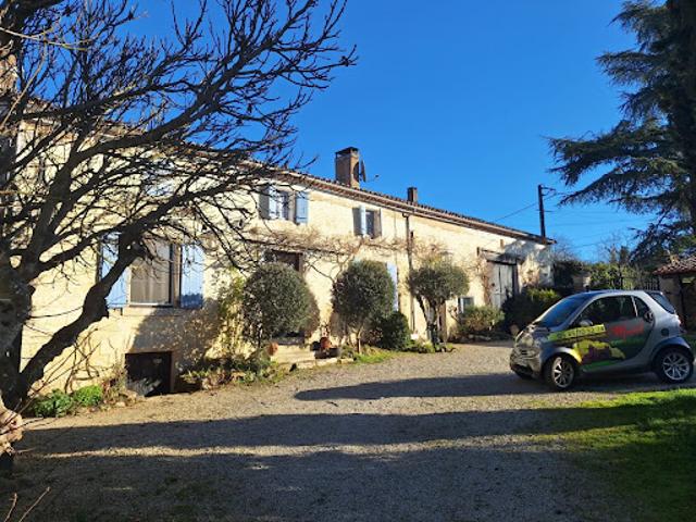 Maison vente à Confolens, Les Pins