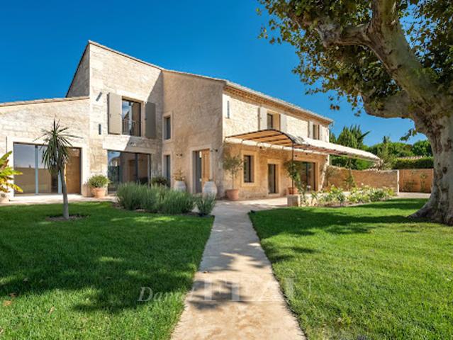 Maison vente à Arles, Paradou