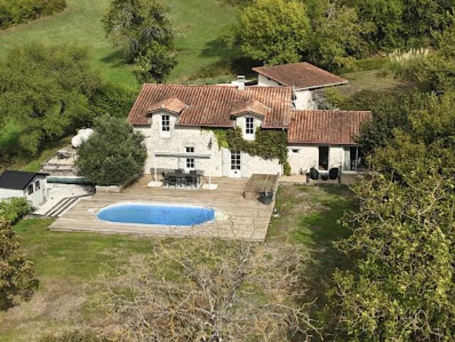 Maison vente à France métropolitaine, Saint-laurent-des-combes