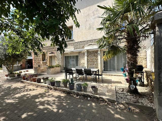 Maison vente à Valence, Manthes
