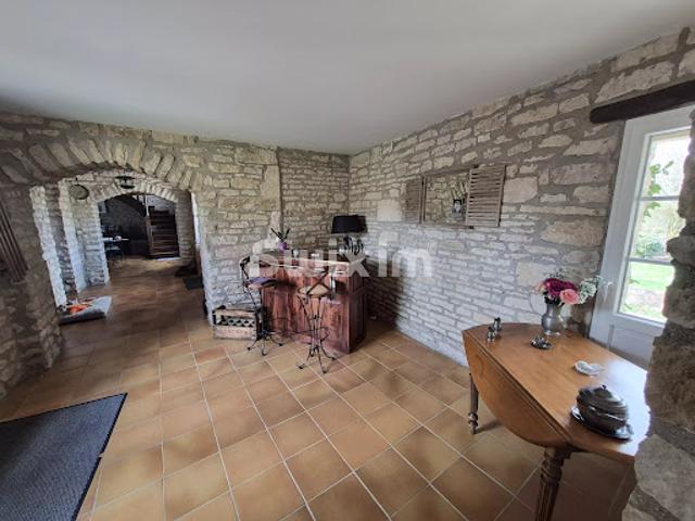 Maison vente à Montbard