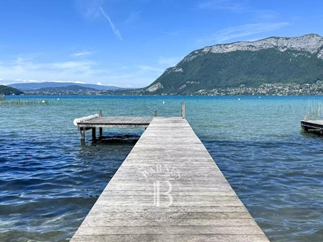 Maison vente à Annecy, Sévrier