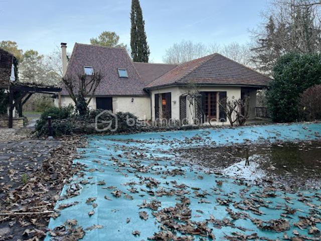 Maison vente à France métropolitaine, La Douze