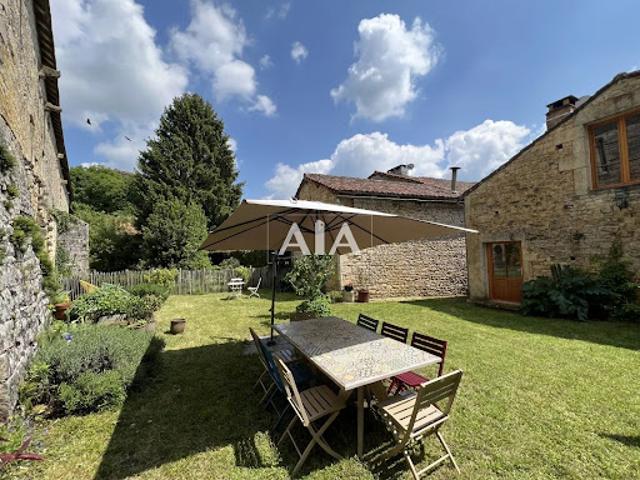 Maison vente à Confolens, Nanteuil-en-vallée