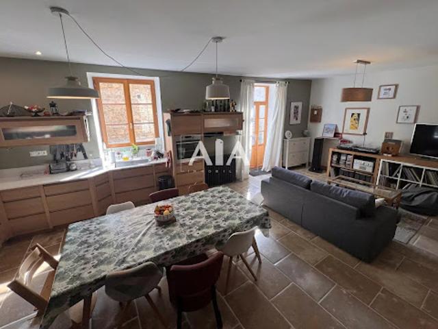 Maison vente à Confolens, Nanteuil-en-vallée