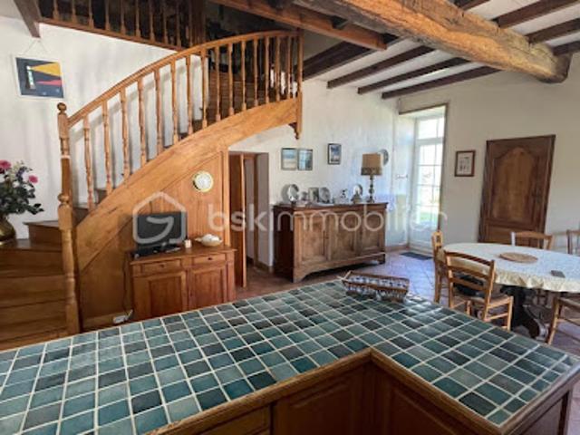 Maison vente à Saintes, Cozes