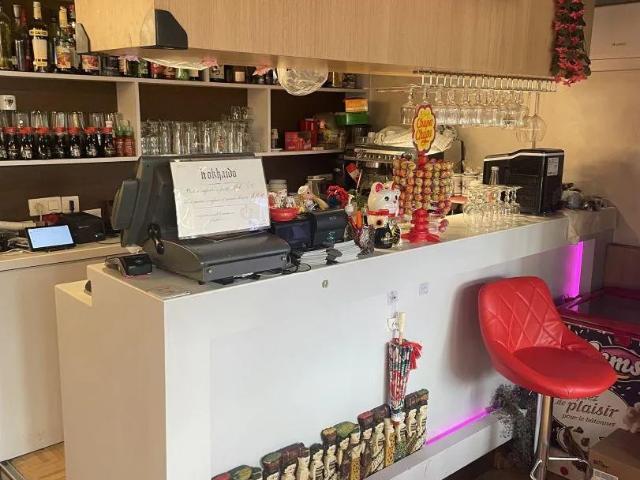 Local Commercial vente à Centre Ancien - Chenevier - Déménitroux, Créteil