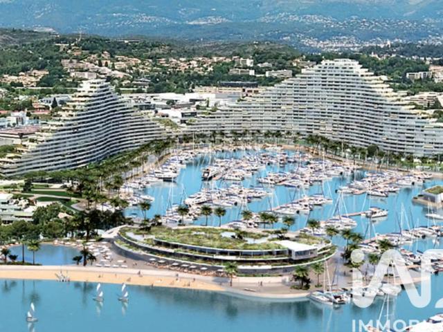 Local Commercial vente à Grasse, Villeneuve-loubet