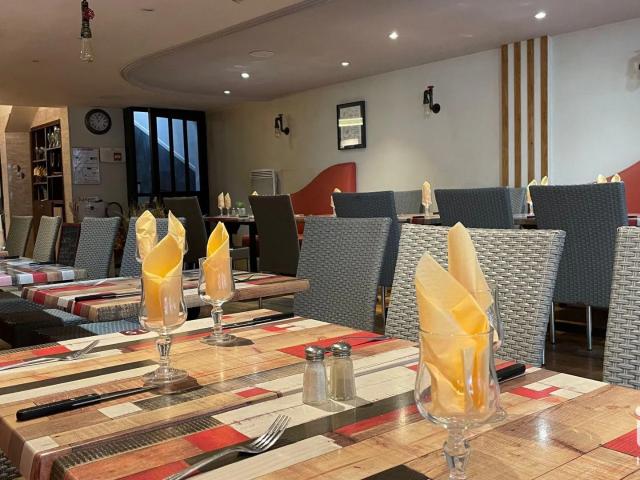 Local Commercial vente à Angoulême, Aignes-et-puypéroux