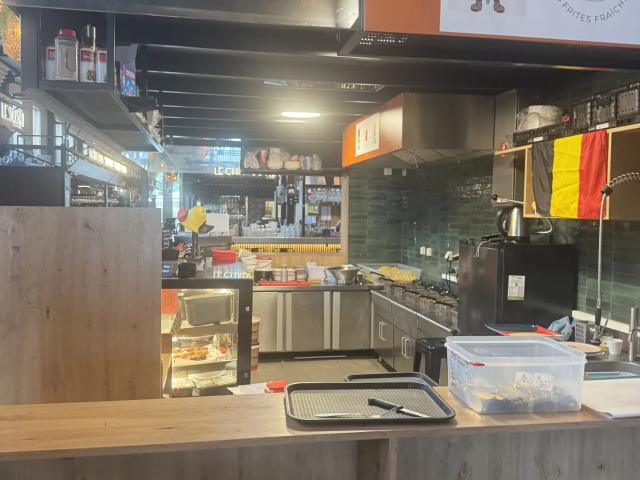 Local Commercial vente à Arrondissement de Toulon, La Crau