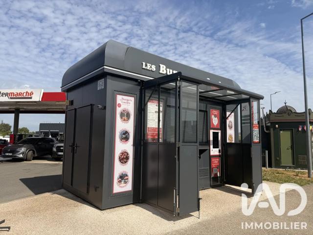 Local Commercial vente à Combs-la-Ville, Seine-et-Marne